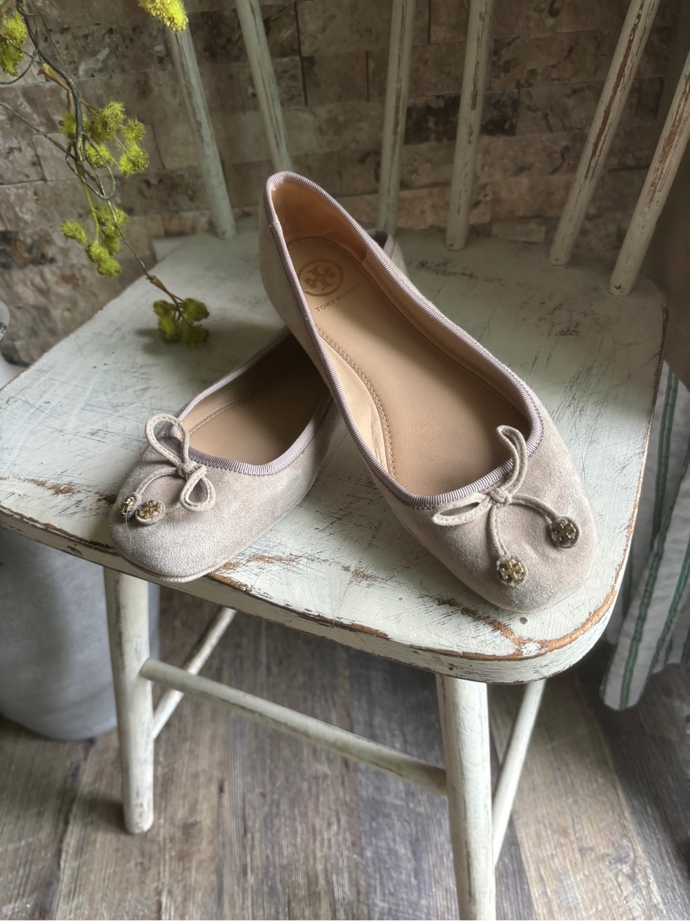 Tory Burch Beige Suede Bow Ballet Flats with Logo Charms